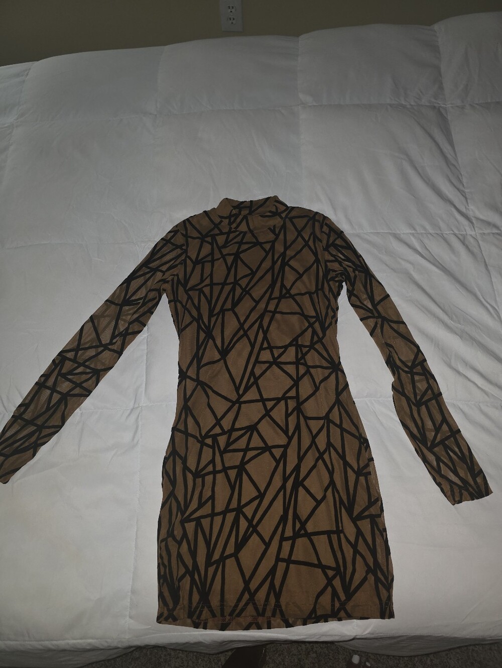 Geometric Mesh Long-Sleeve Bodycon Dress
